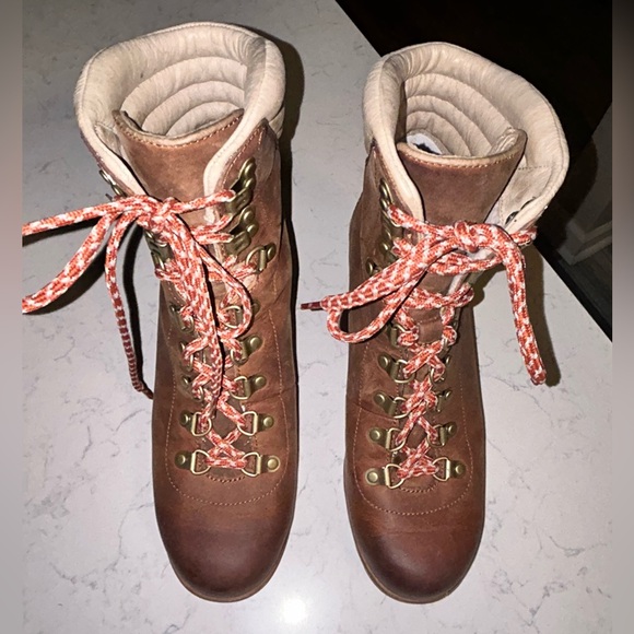 Sorel Conquest Women's Brown Wedge Heeled Boots - Picture 4 of 12